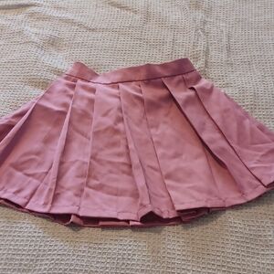 Elegant Mauve Pleated Skirt